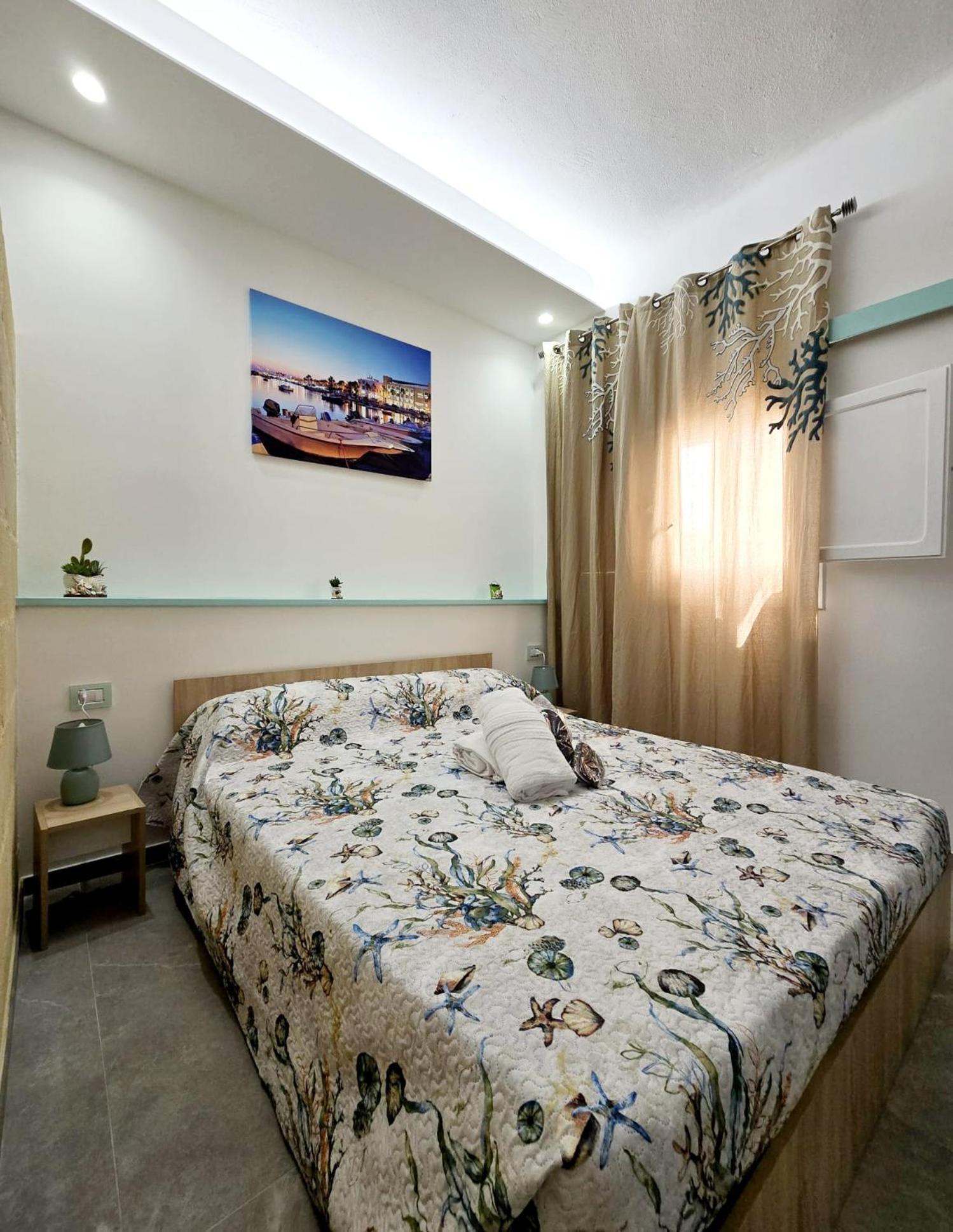 Aquamarina Rooms Порто-Чезарео Экстерьер фото